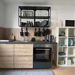 53qm Im Architektenhaus - 2 Schlafzimmer Mit Integrierter Küche Und Bad, Nur 2min Von A8 - Ruhig Und Modern Apartment
