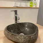 53qm Im Architektenhaus - 2 Schlafzimmer Mit Integrierter Küche Und Bad, Nur 2min Von A8 - Ruhig Und Modern