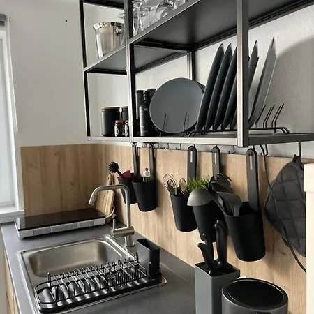 53qm Im Architektenhaus - 2 Schlafzimmer Mit Kueche Und Bad, Nur 2min Von A8 - Ruhig Und Modern Irschenberg