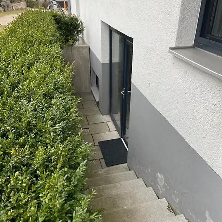 53qm Im Architektenhaus - 2 Schlafzimmer Mit Kueche Und Bad, Nur 2min Von A8 - Ruhig Und Modern Irschenberg